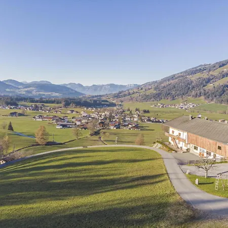 Apartment Glonersbuehelhof 3 *
