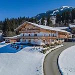 Glonersbuehelhof 3 * Westendorf